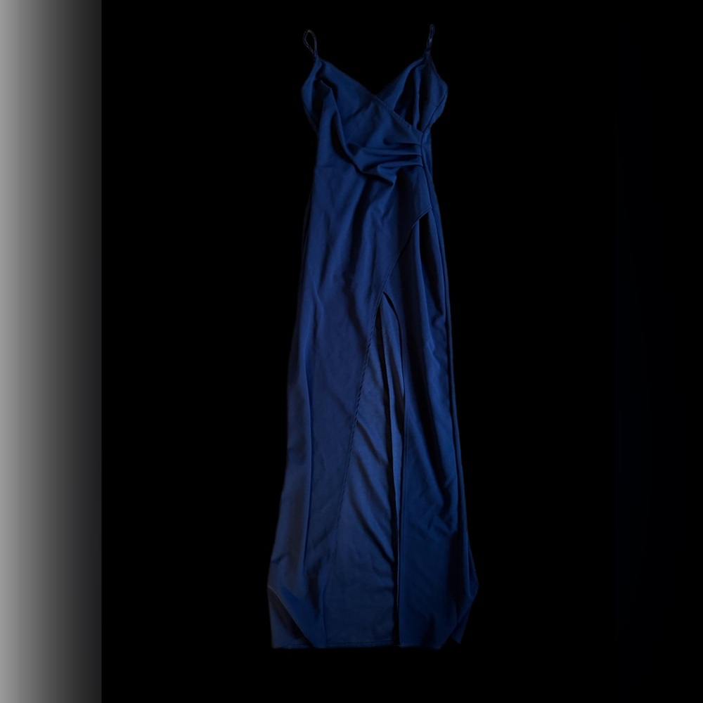Elegant Blue Maxi Dress